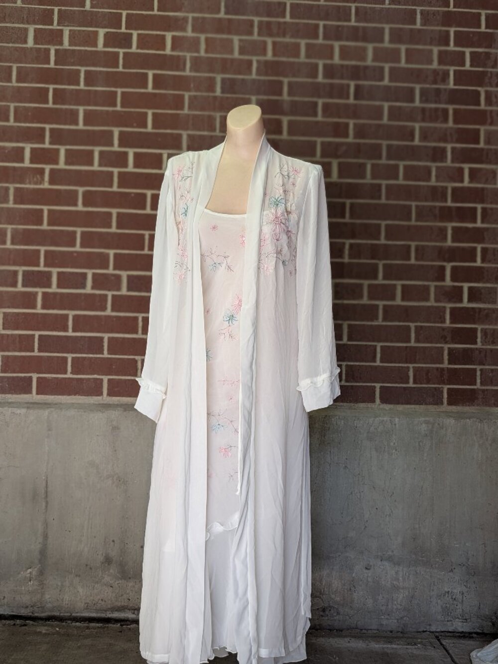 Vintage Linea Donatella Embroidery Nightgown Robe Set M/L White Floral Y2K Bride